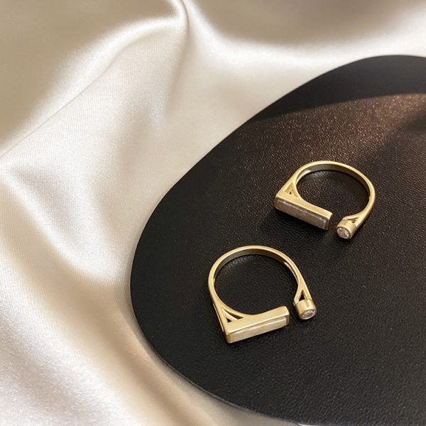 Vintage Style Ring - Image 6