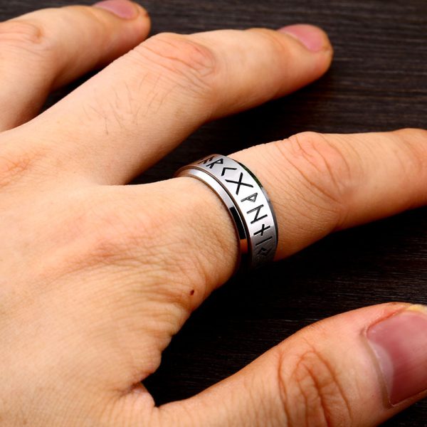 Korean Fashion Titanium Steel Rotatable Ring - Image 2